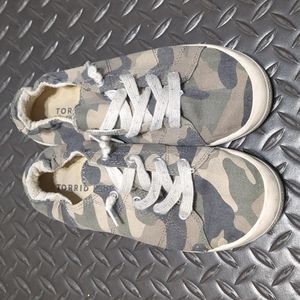 Camo sneakers!